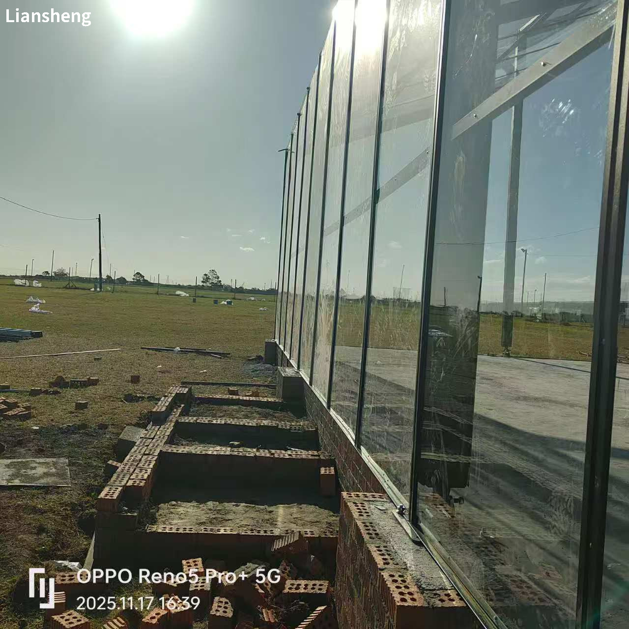 Tamaño y estilo personalizados de carpas con atrio al aire libre diseñadas específicamente para reuniones, bodas y eventos a gran escala