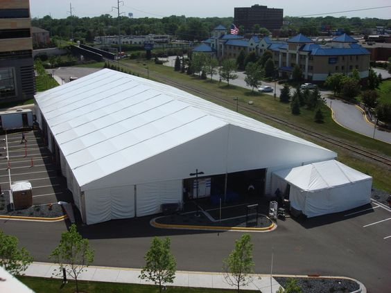 Carpa de PVC blanca más grande al por mayor para eventos 40x80 20x20 40x60 carpas con marco de aluminio recepción de iglesia almacén exposición de fiestas