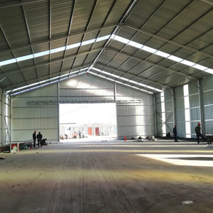 Tienda de almacenamiento de almacén Industrial grande, PVC a prueba de rayos UV, impermeable, sándwich ignífugo, hojas de acero duraderas, logotipo de tela para uso en exteriores